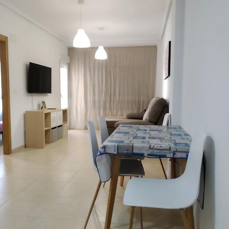 Apartamento A 150M De La Playa En Torrevieja Apartman Kültér fotó