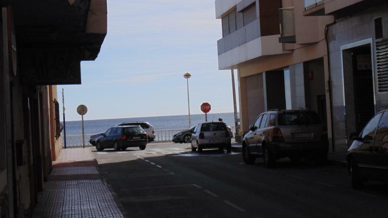 Apartamento A 150M De La Playa En Torrevieja Apartman Kültér fotó